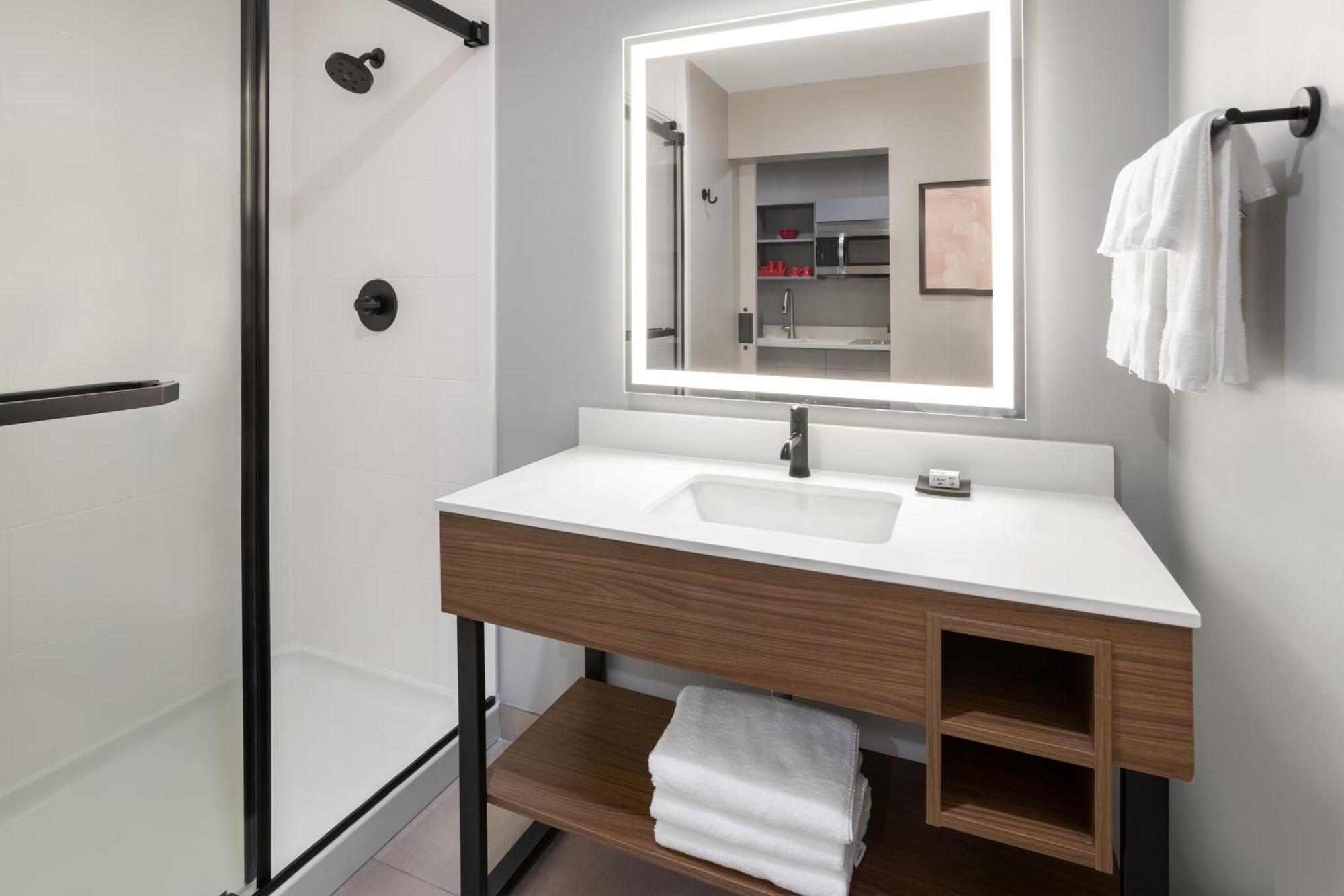 Hawthorn Extended Stay By Wyndham Williston Burlington Eksteriør bilde